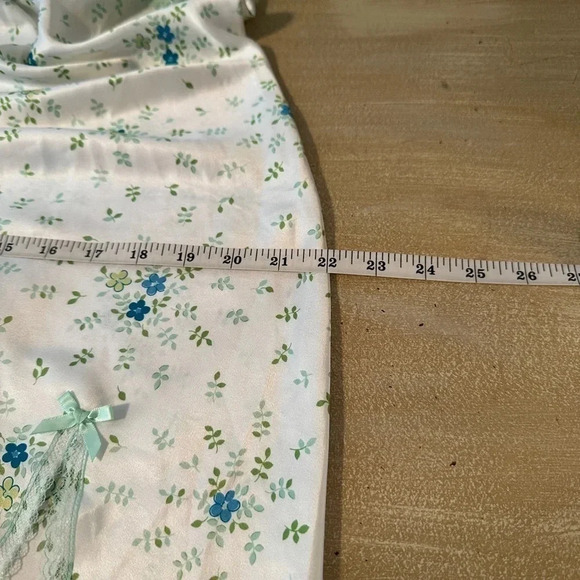 VICTORIAS Secret Angels Night Slip Satin Lace Style Front Slit 2005 Large - Picture 11 of 13